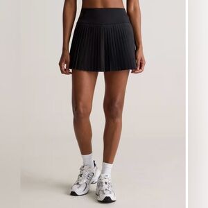 Quince Pleated Tennis Skirt XL Black NWT Built-In Shorts Athleisure